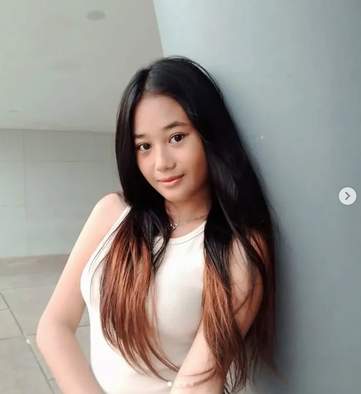 Potret Aura Cinta ABG viral © berbagai sumber Potret Aura Cinta ABG viral © berbagai sumber