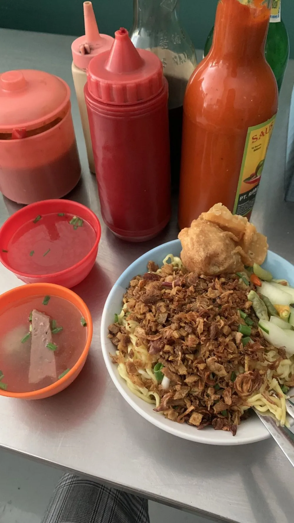 mie ayam comfort food © 2025 berbagai sumber mie ayam comfort food © 2025 berbagai sumber