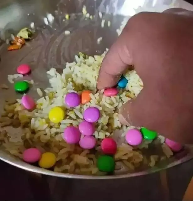 makanan campur permen © berbagai sumber makanan campur permen © berbagai sumber