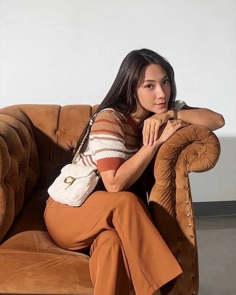 dinda kirana jalani oplas wajah dan badan  © 2025 Instagram