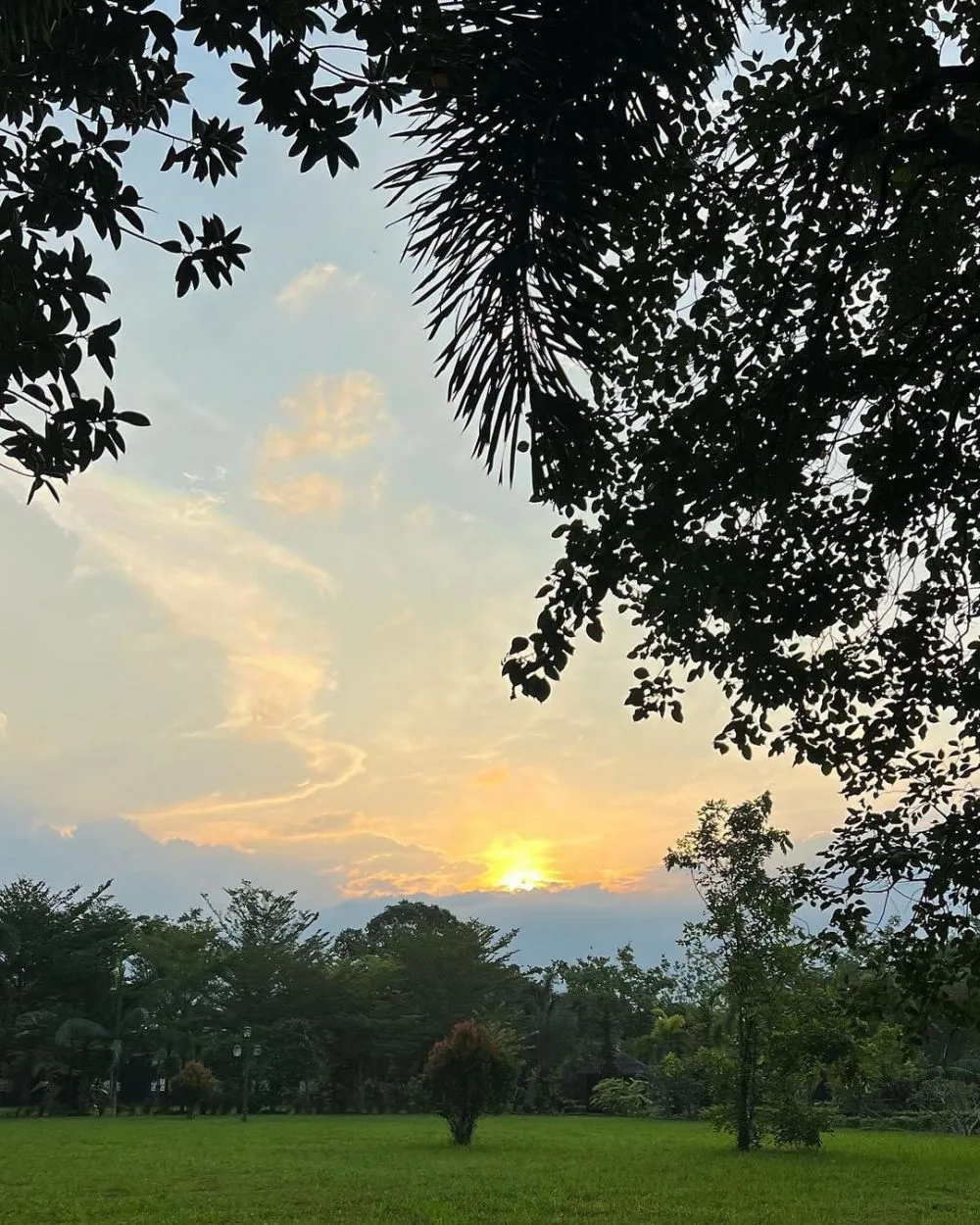  potret rumah mewah raline shah di medan © berbagai sumber