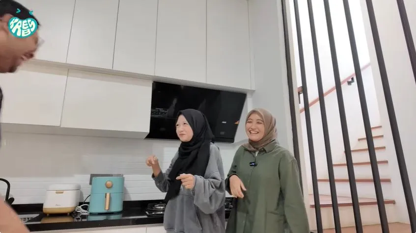 cara arafah rianti menata dapur  © 2025 YouTube