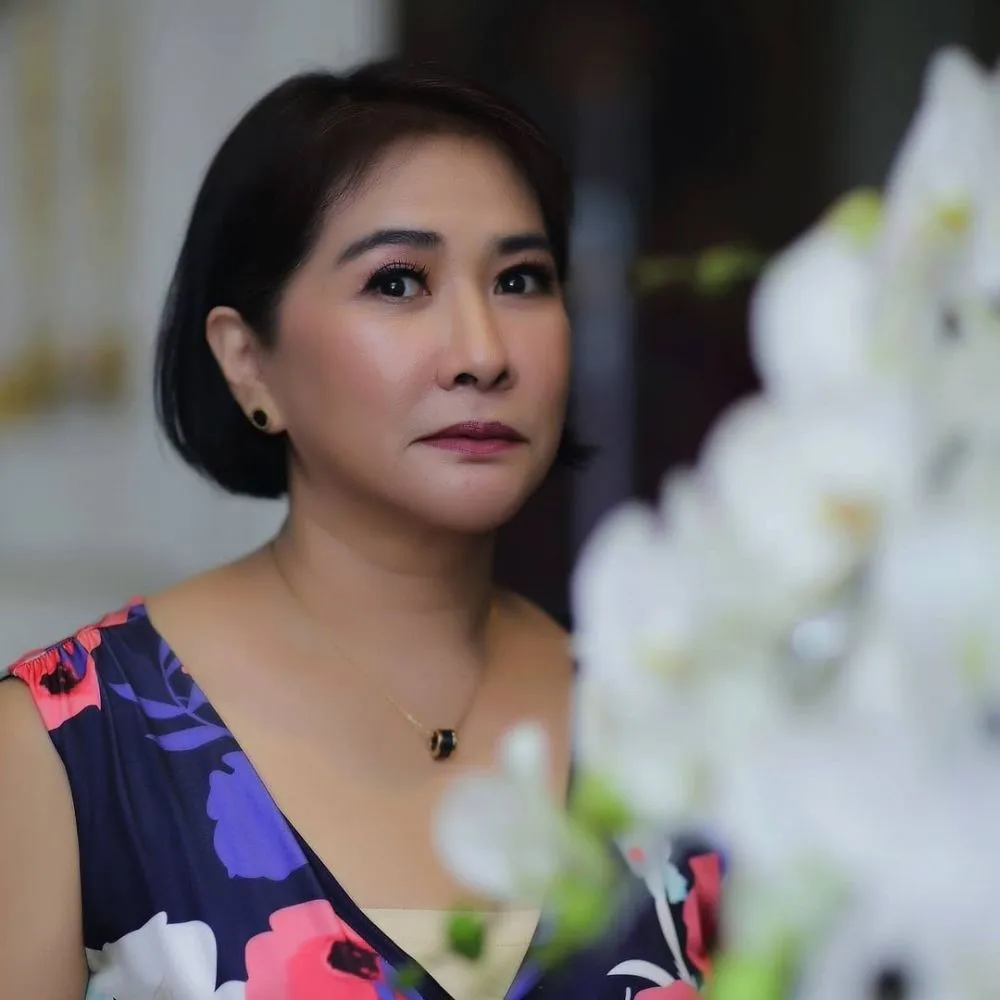 transformasi sekarsari wiro sableng © berbagai sumber transformasi sekarsari wiro sableng © berbagai sumber