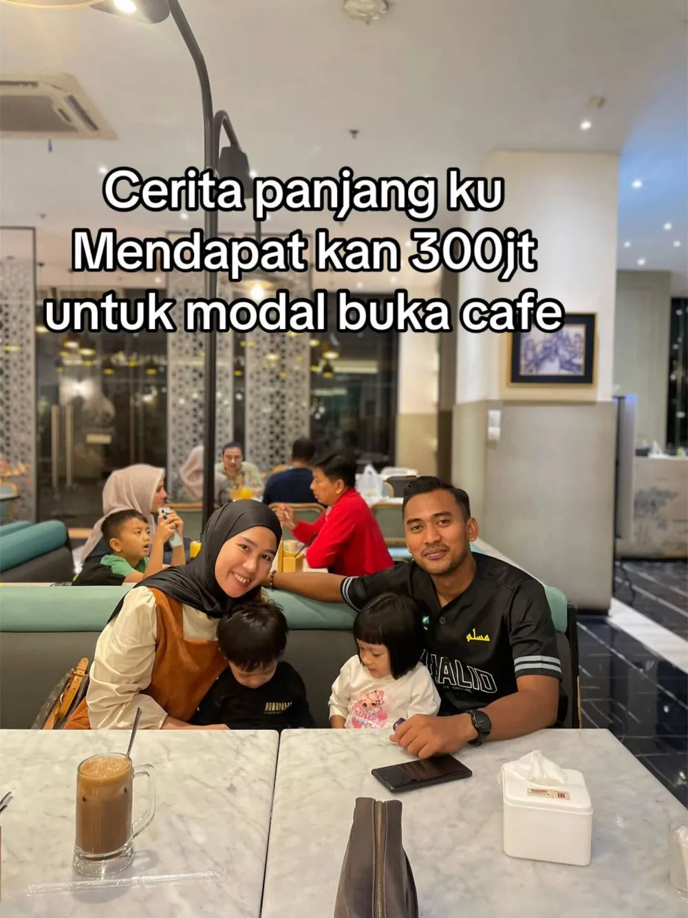Viral kisah pasutri cari modal buat buka cafe © TikTok