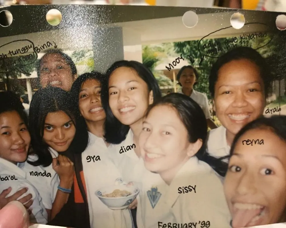 seleb era 90an saat sma © instagram