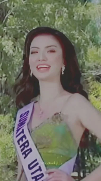 potret lawas Raline Shah saat ikut Puteri Indonesia 2008 © 2024 brilio.net