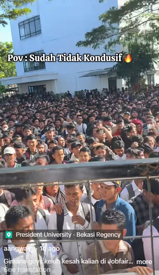 Potret job fair di Bekasi berujung ricuh © berbagai sumber