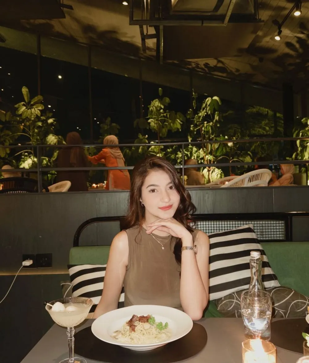 Amanda Lucson bongkar kelakuan Fajar Indonesian Idol © 2025 Instagram