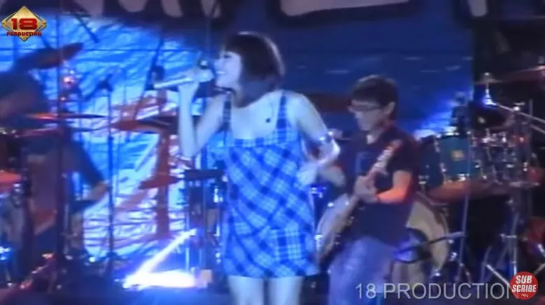 potret lawas BCL saat manggung © 2022 berbagai sumber