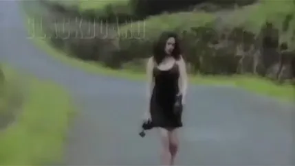 Mulan Jameela model video klip tersanjung © YouTube