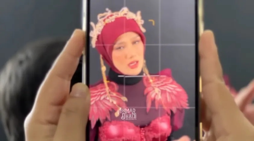 persiapan Mulan Jameela nyanyi di ngunduh mantu © YouTube