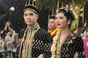 Dari Wong Solo sampai Kopi Dewa19, ini menu istimewa di Ngunduh Mantu Al Ghazali dan Alyssa Daguise