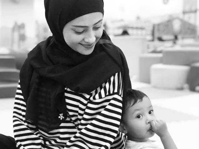 Ratna mantan pacar Bang Ojak © Instagram Ratna mantan pacar Bang Ojak © Instagram