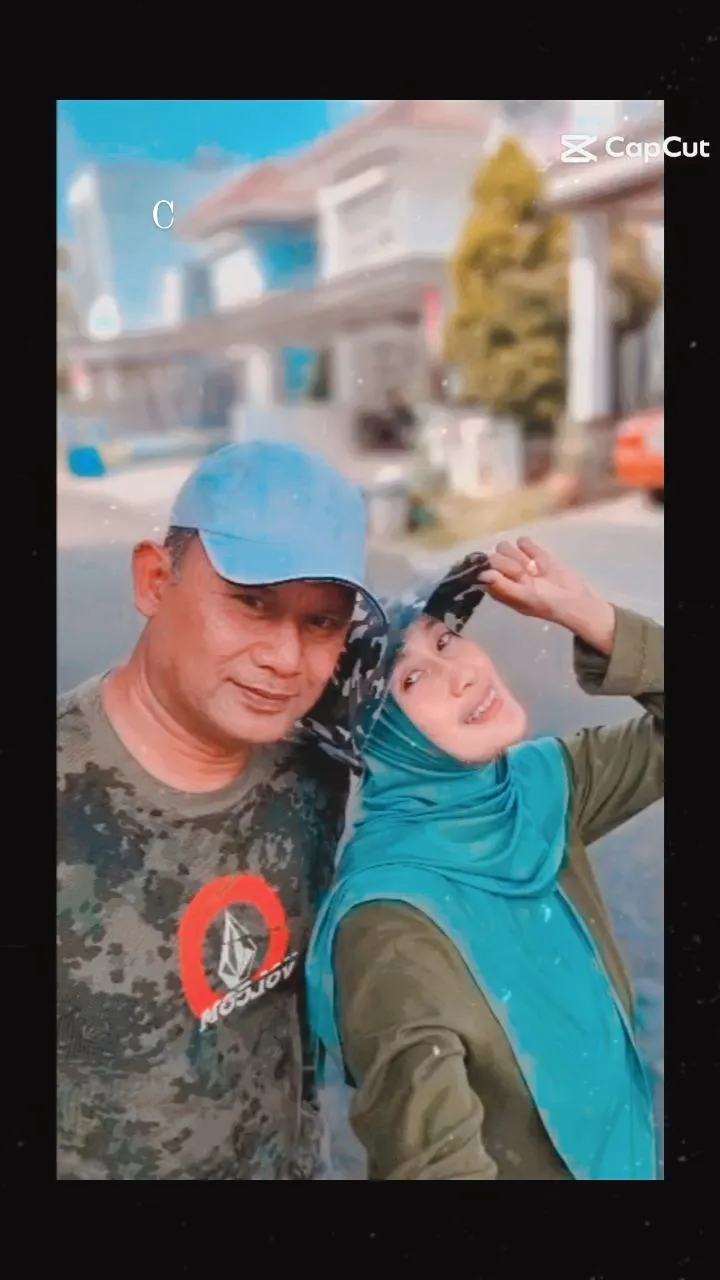 Lulu Kurnia Bu Sari Tukang Ojek Pengkolan © 2025 Instagram Lulu Kurnia Bu Sari Tukang Ojek Pengkolan © 2025 Instagram