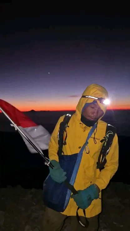 Agam Rinjani pemandu Gunung Rinjani © 2025 Instagram