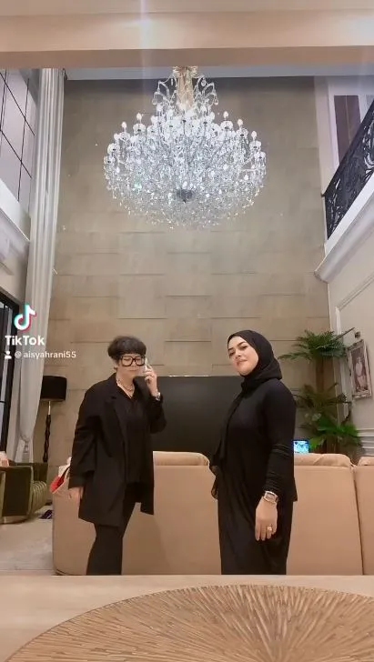 dapur Aisyahrani adik Syahrini © 2024 brilio.net