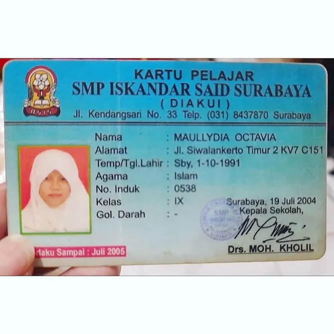 potret lawas seleb saat sekolah berhijab © berbagai sumber potret lawas seleb saat sekolah berhijab © berbagai sumber