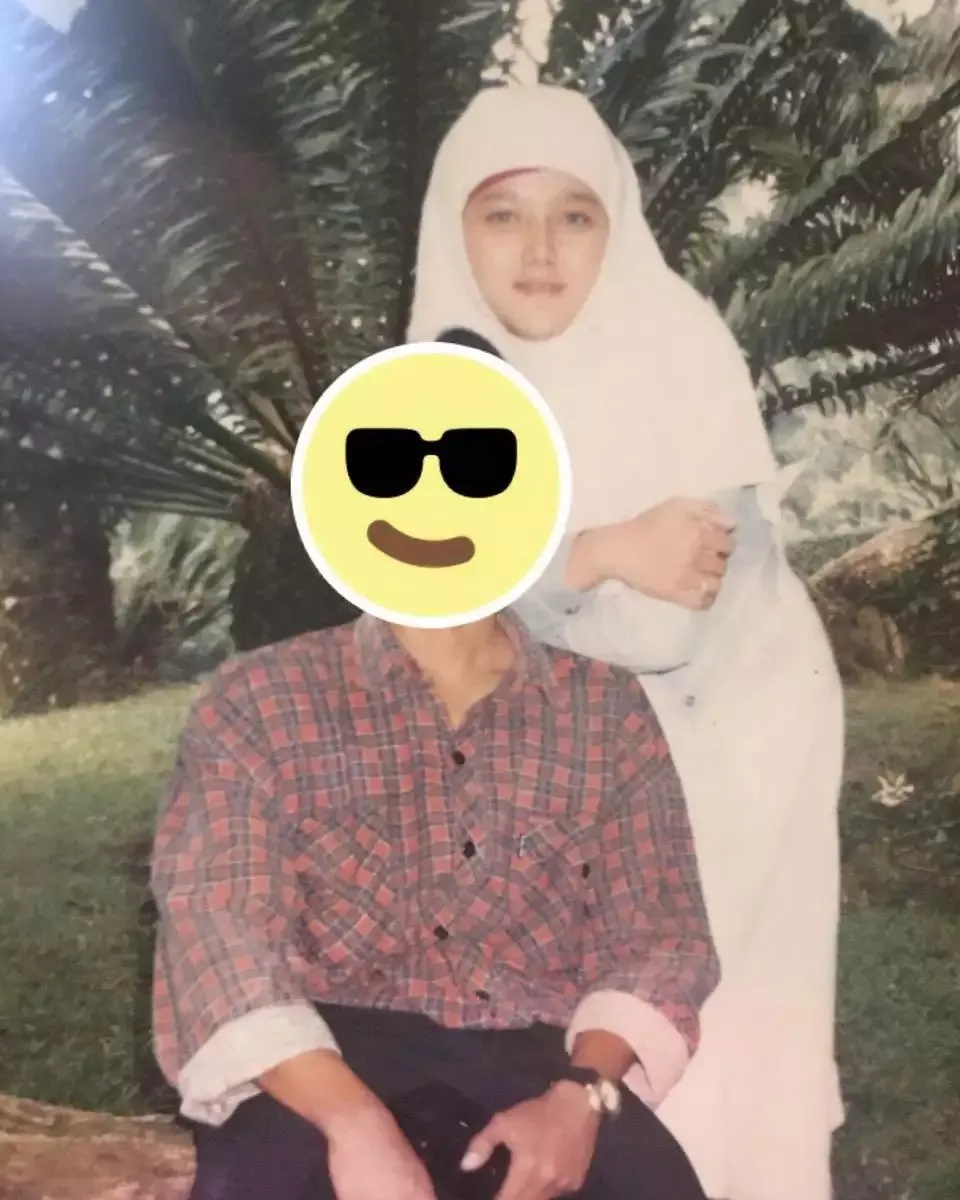 potret lawas seleb saat sekolah berhijab © berbagai sumber potret lawas seleb saat sekolah berhijab © berbagai sumber