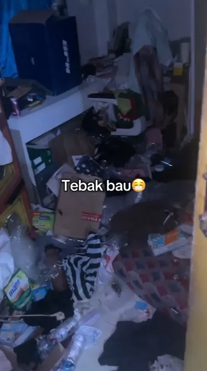 kondisi kamar kos dalamnya jorok pol © TikTok kondisi kamar kos dalamnya jorok pol © TikTok