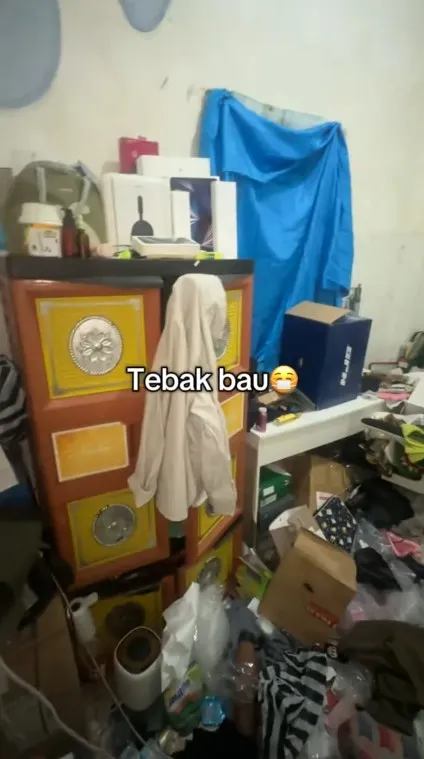 kondisi kamar kos dalamnya jorok pol © TikTok kondisi kamar kos dalamnya jorok pol © TikTok