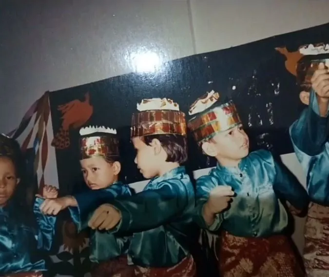 Rangga Azof masa kecil berbagai sumber Rangga Azof masa kecil berbagai sumber