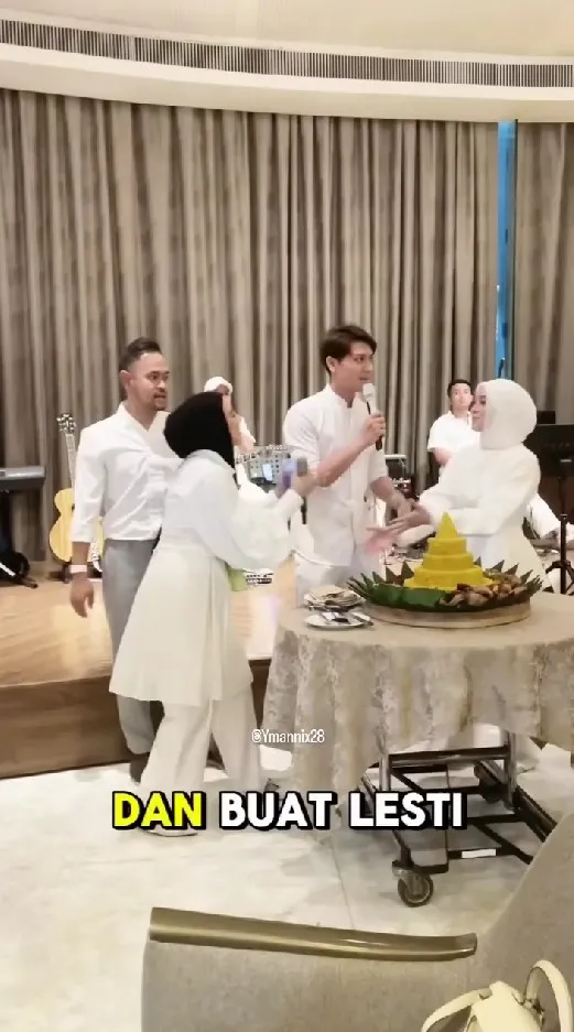 ulang tahun Rizky Billar ke 30 © Instagram ulang tahun Rizky Billar ke 30 © Instagram