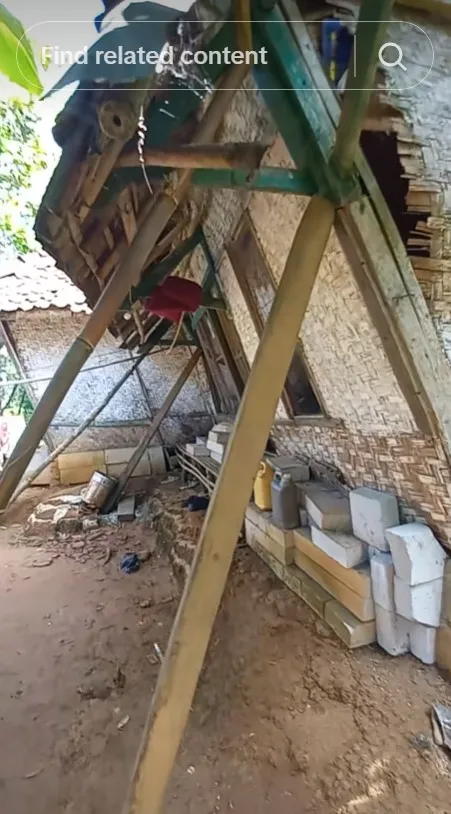 gubuk reyot di Garut dihuni 3 keluarga © berbagai sumber