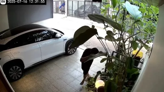 rumah Rafael Tan disatroni maling © Instagram rumah Rafael Tan disatroni maling © Instagram