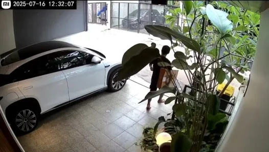 rumah Rafael Tan disatroni maling © Instagram rumah Rafael Tan disatroni maling © Instagram