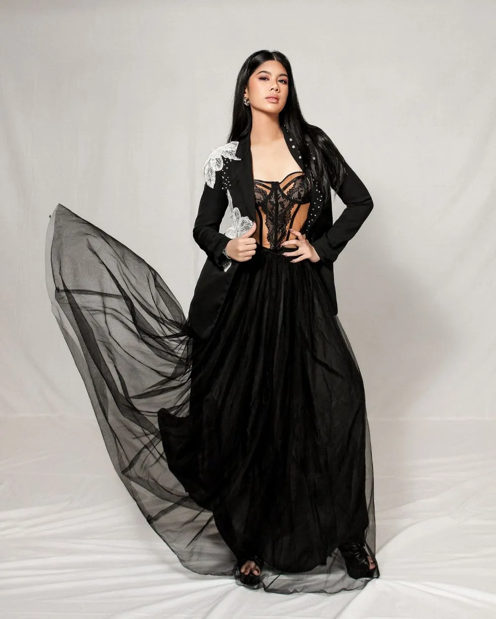 potret Almira anak Annisa Pohan di beauty camp © Instagram