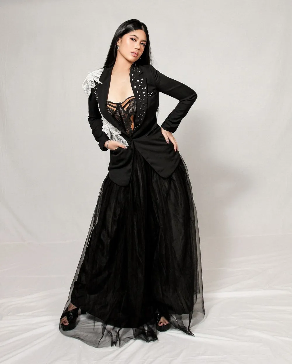 potret Almira anak Annisa Pohan di beauty camp © Instagram