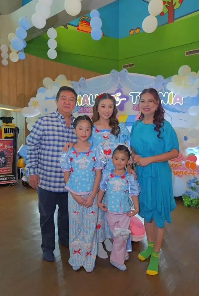 Kenangan Sarwendah bersama mendiang ayah © 2025 brilio.net