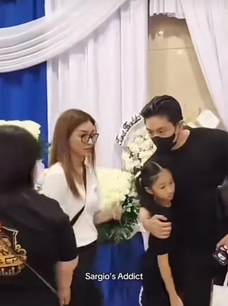 Giorgio Antonio setia dampingi Sarwendah © berbagai sumber Giorgio Antonio setia dampingi Sarwendah © berbagai sumber