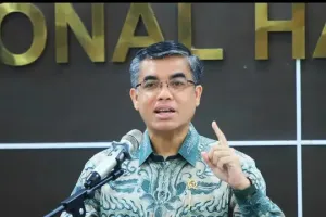 Penerima BSU 2025 turun dari 17,3 juta jadi 16 juta orang, Menaker ungkap alasannya