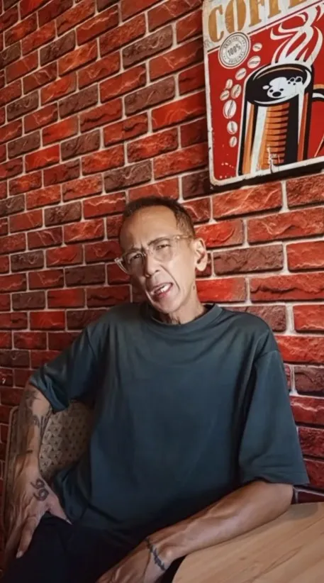 kabar terkini Raymond Manthey ini miris © berbagai sumber