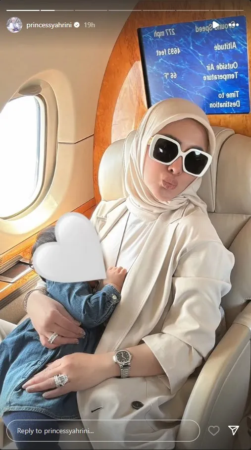 Syahrini dan Raino Barack pulang ke Indonesia © 2025 Instagram