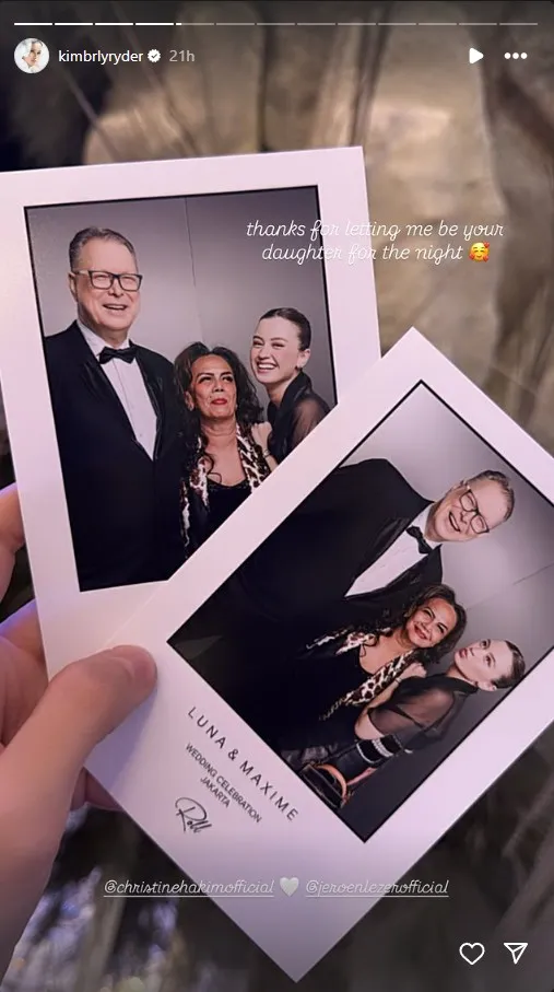 Kimberly Ryder pakai dress vintage punya mama © 2025 Instagram Kimberly Ryder pakai dress vintage punya mama © 2025 Instagram