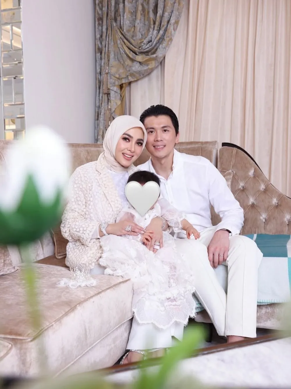 Syahrini dan Baby Lily ulang tahun © 2025 Instagram Syahrini dan Baby Lily ulang tahun © 2025 Instagram