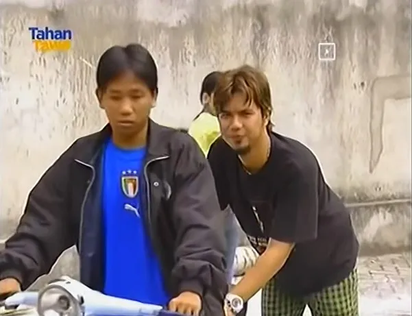 Ahmad Dhani di Bajaj Bajuri © YouTube