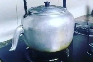 11 Potret lucu andai 'hari kebalikan' ada di real life, terlalu absurd jadi pengin benerin