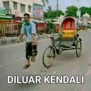 meme lucu capek galau © 2025 X