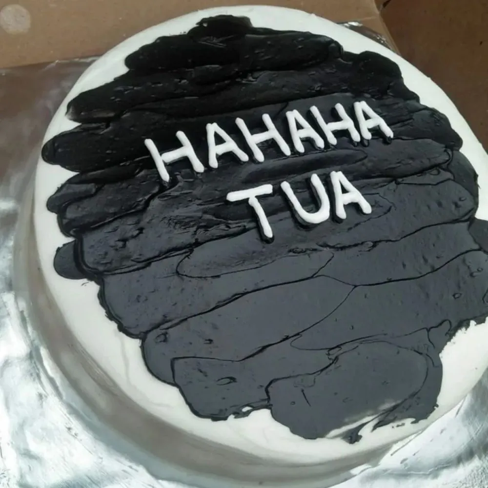 ucapan ultah lucu di kue © 2025 Instagram ucapan ultah lucu di kue © 2025 Instagram