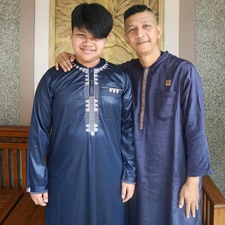 5 personel band Ungu dan anak © 2022 berbagai sumber 5 personel band Ungu dan anak © 2022 berbagai sumber