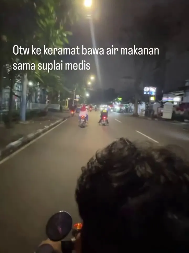 Young Lex buka posko medis untuk pendemo © 2025 Instagram