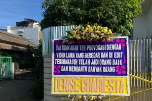 Denise Chariesta anggap Uya Kuya sosok baik, beri dukungan moral dengan kiriman bunga