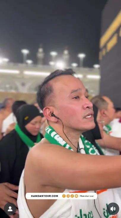 Ruben Onsu perdana sampai di Kabah © Instagram Ruben Onsu perdana sampai di Kabah © Instagram