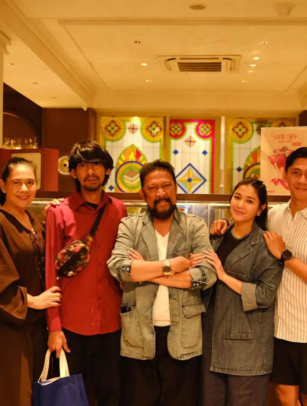 Lydia Kandou rayakan ultah anak bungsu © Instagram Lydia Kandou rayakan ultah anak bungsu © Instagram