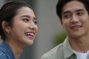 50 Pantun kiasan cinta puitis terbaru 2025, lucu tapi romantis