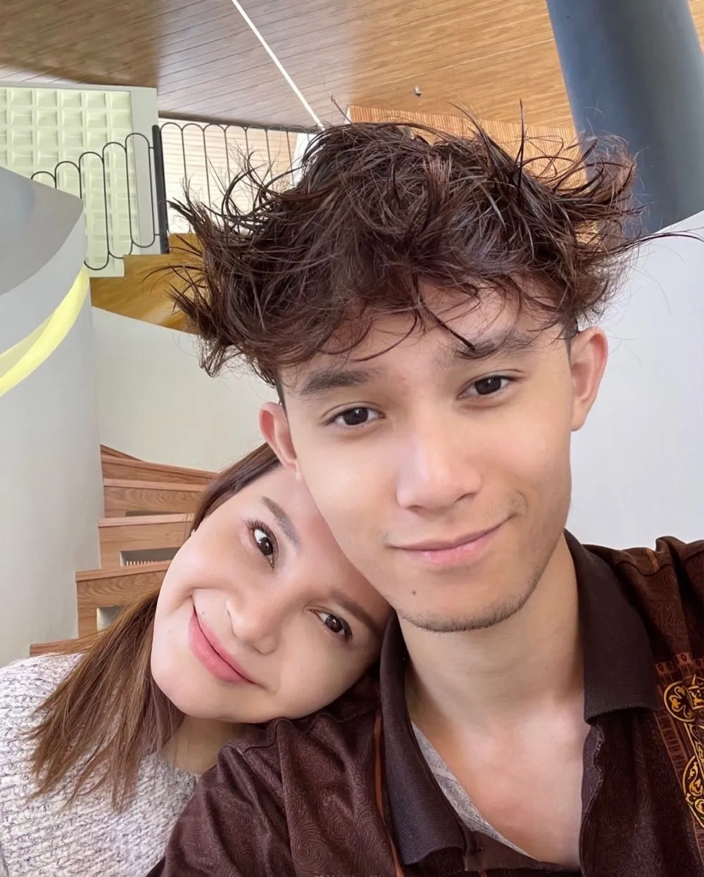 Potret kebersamaan Rossa dan putranya © 2025 berbagai sumber Potret kebersamaan Rossa dan putranya © 2025 berbagai sumber