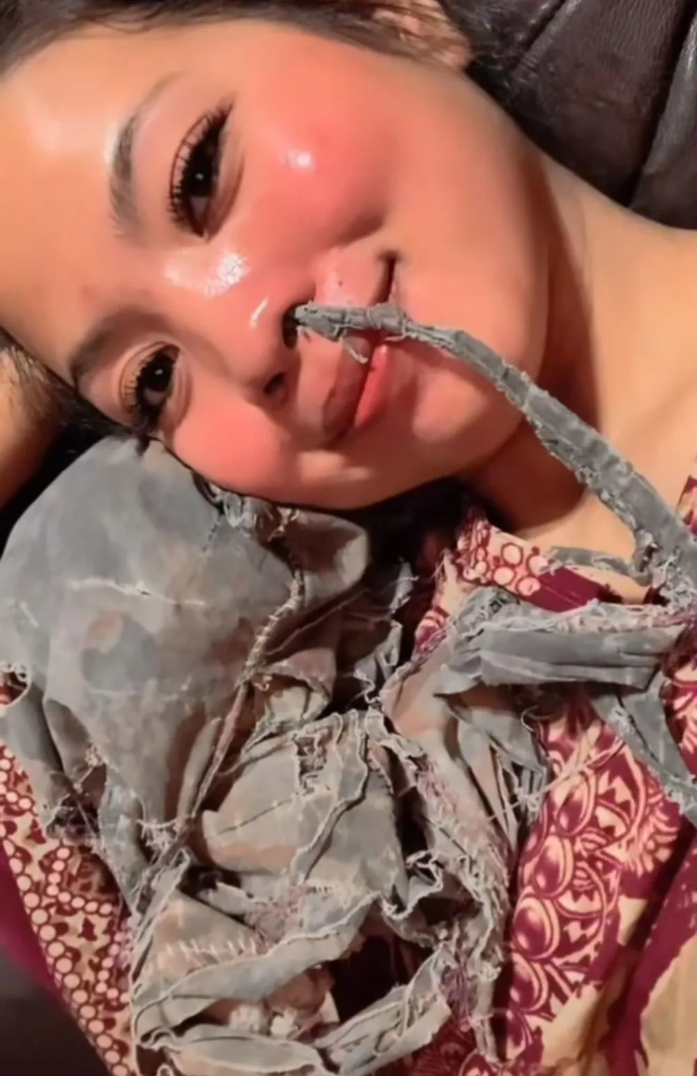 bantal jadul © TikTok